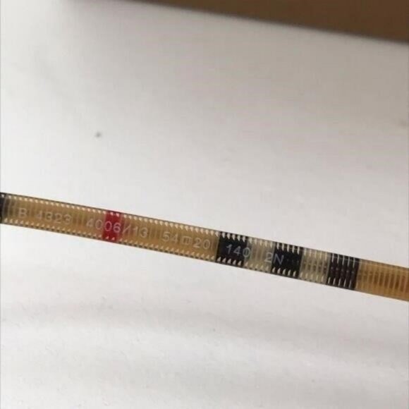 New - 💯 Original Burberry Caroll Gradient Brown Square Ladies Sunglasses BE432 - Picture 8 of 12